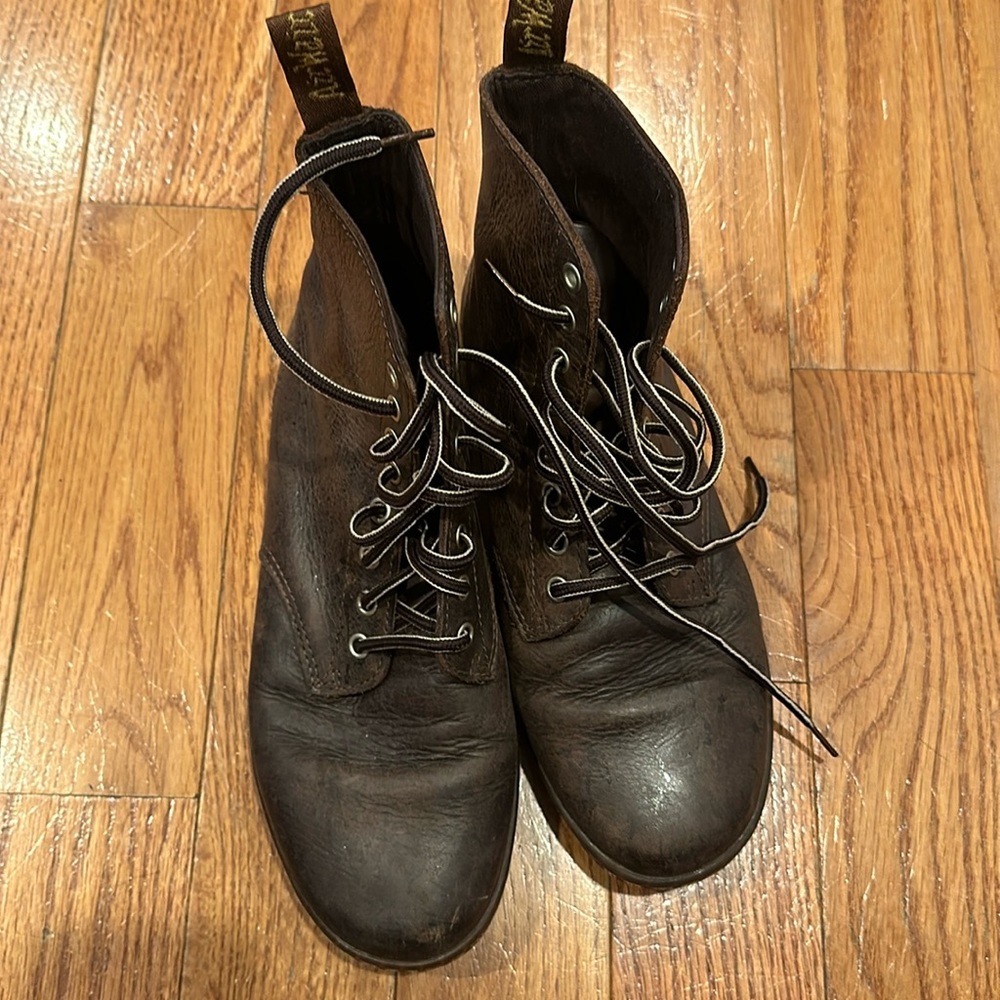 Dr. Marten’s Tobias